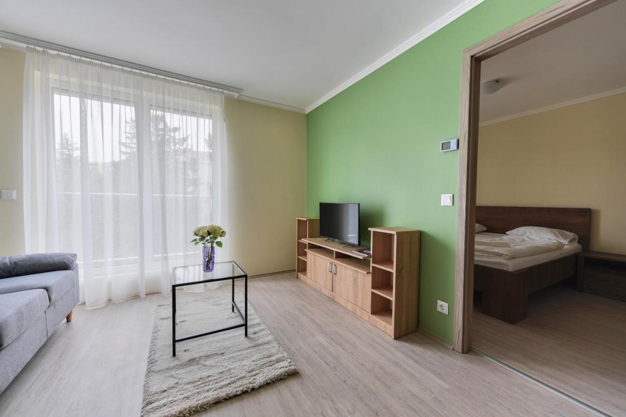 Oliver Apartman Heviz Luaran gambar