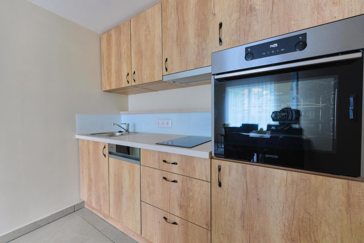 Oliver Apartman Heviz Luaran gambar